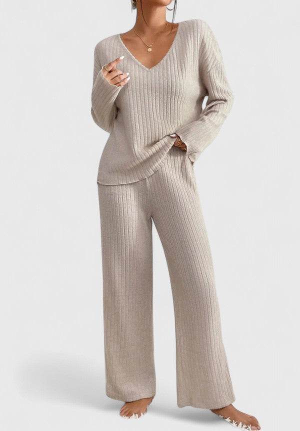 Calmora Ribbed Knit Set