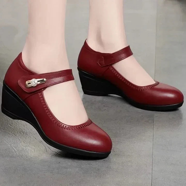 Clara Mid-Heel Comfort Shoes