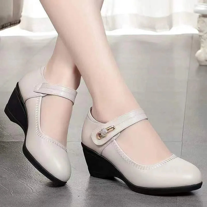 Clara Mid-Heel Comfort Shoes
