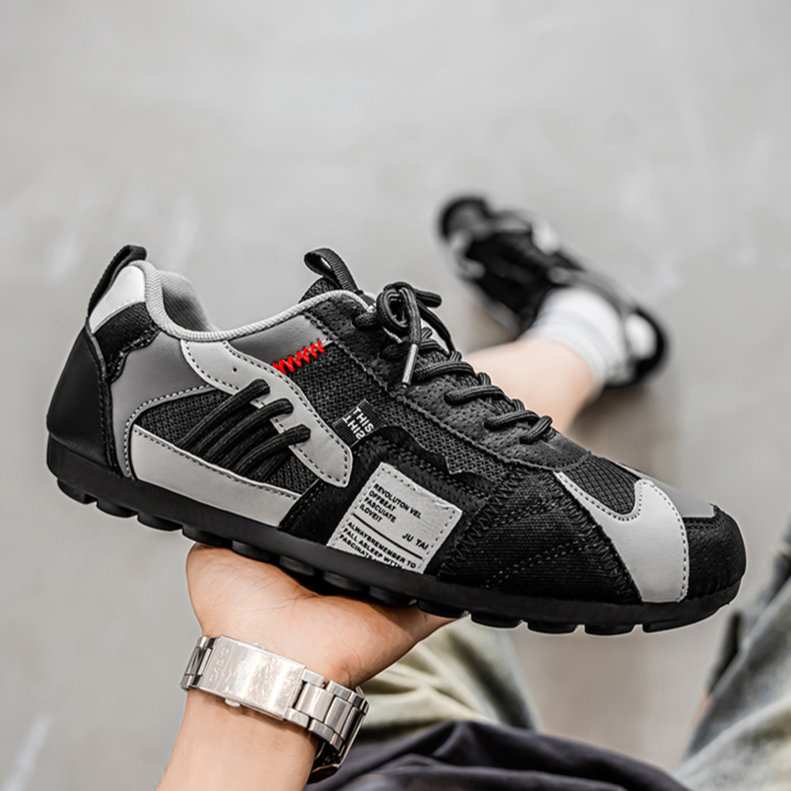 Stratix Pulse Sneakers