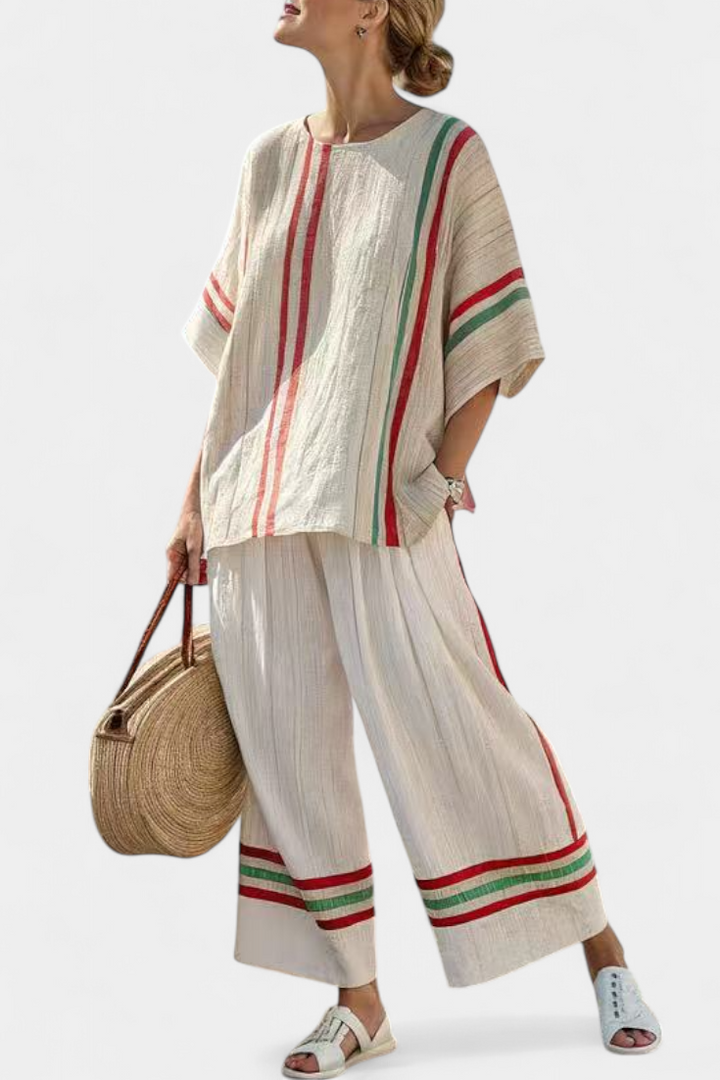 Elizabeth Chic Set