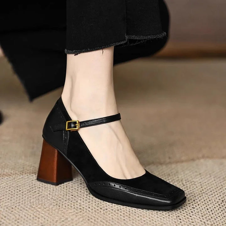 Zelda  Classic Pumps