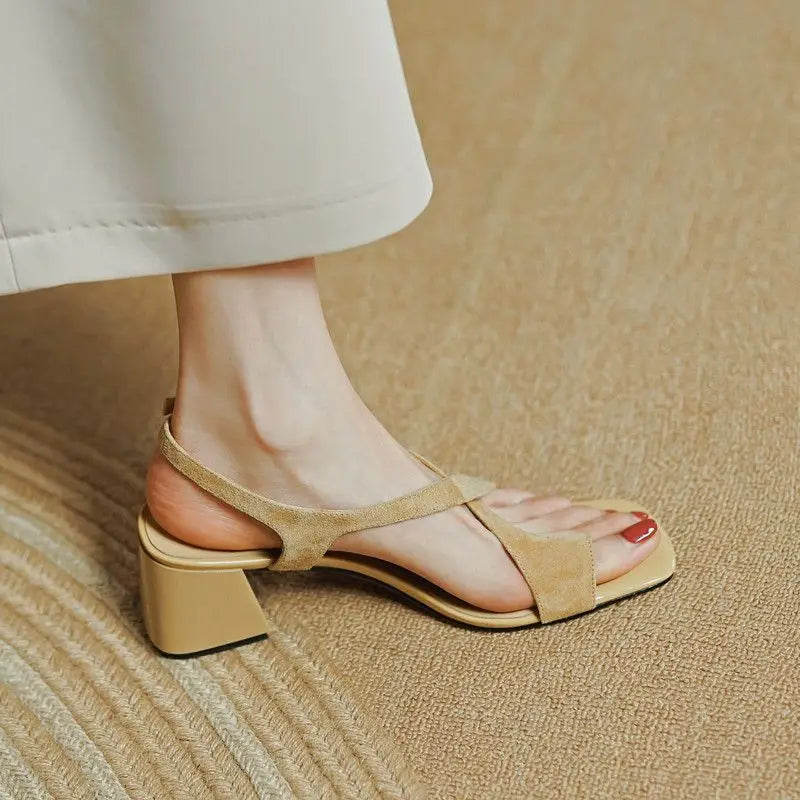 Amoura Crest Heels