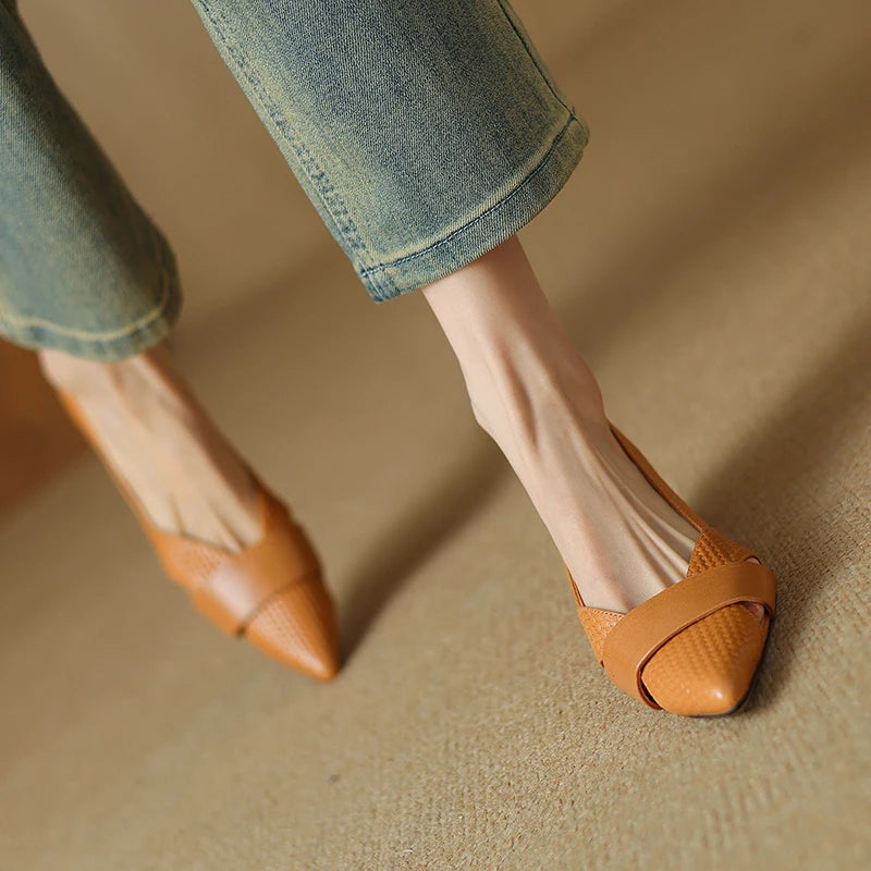 Avressa Bay Pumps
