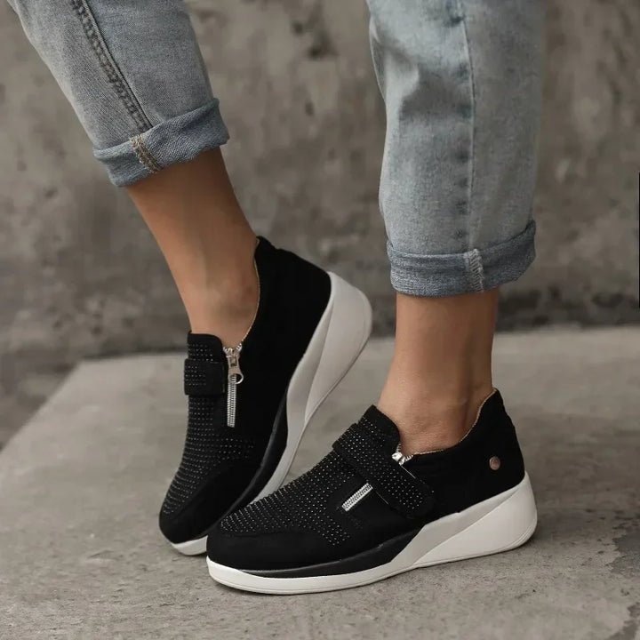 Amelia Comfort Sneakers