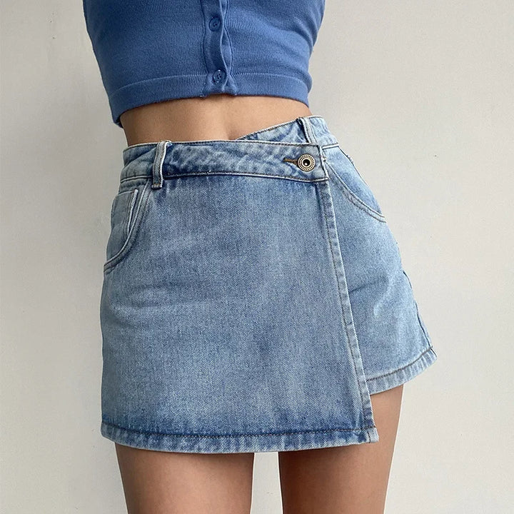 Faye Duality Shorts