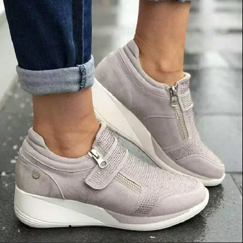 Amelia Comfort Sneakers
