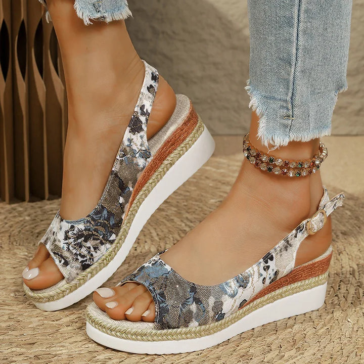 Zarela Breeze Sandals