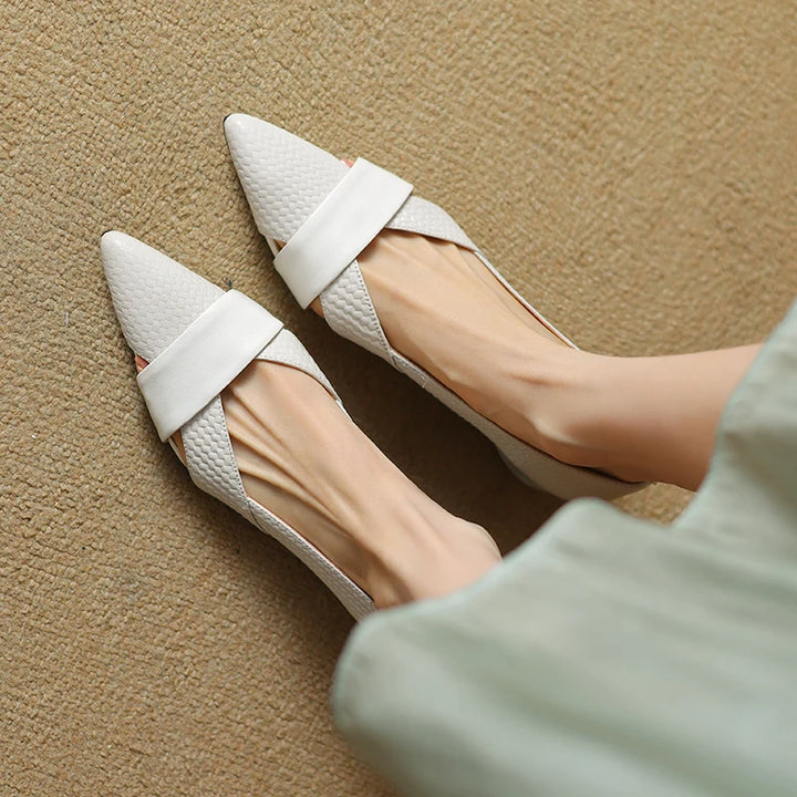 Avressa Bay Pumps