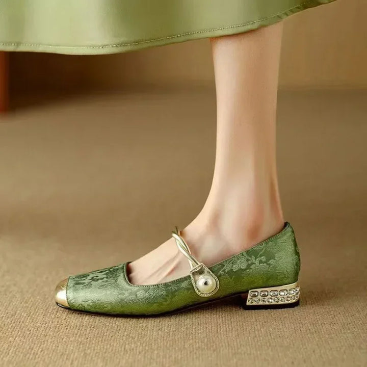 Cordelia Classic Shoes