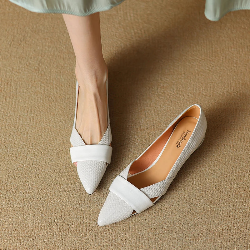 Avressa Bay Pumps