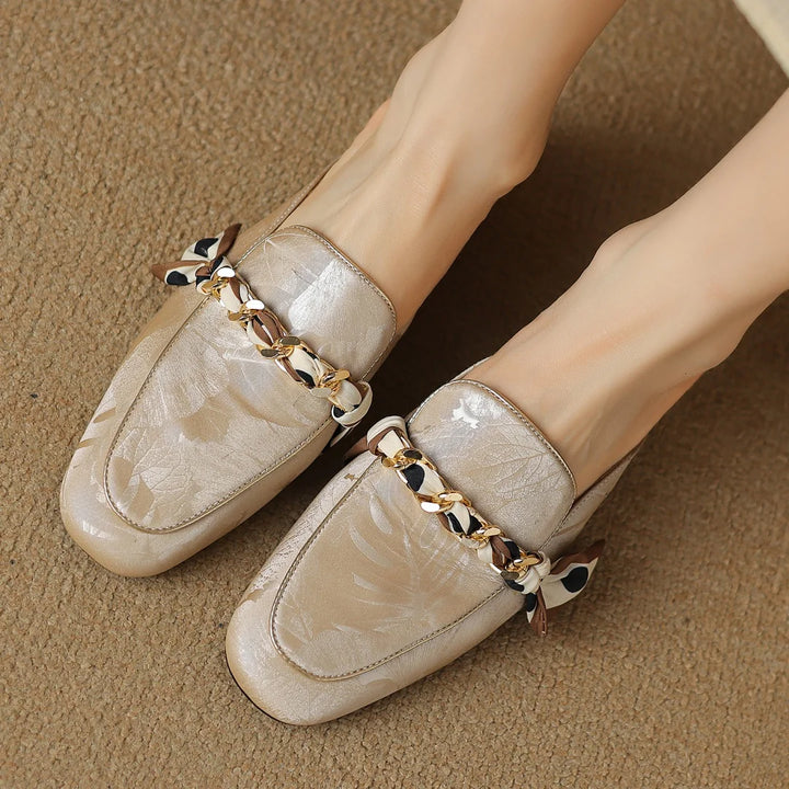 Esmont Orra Mules