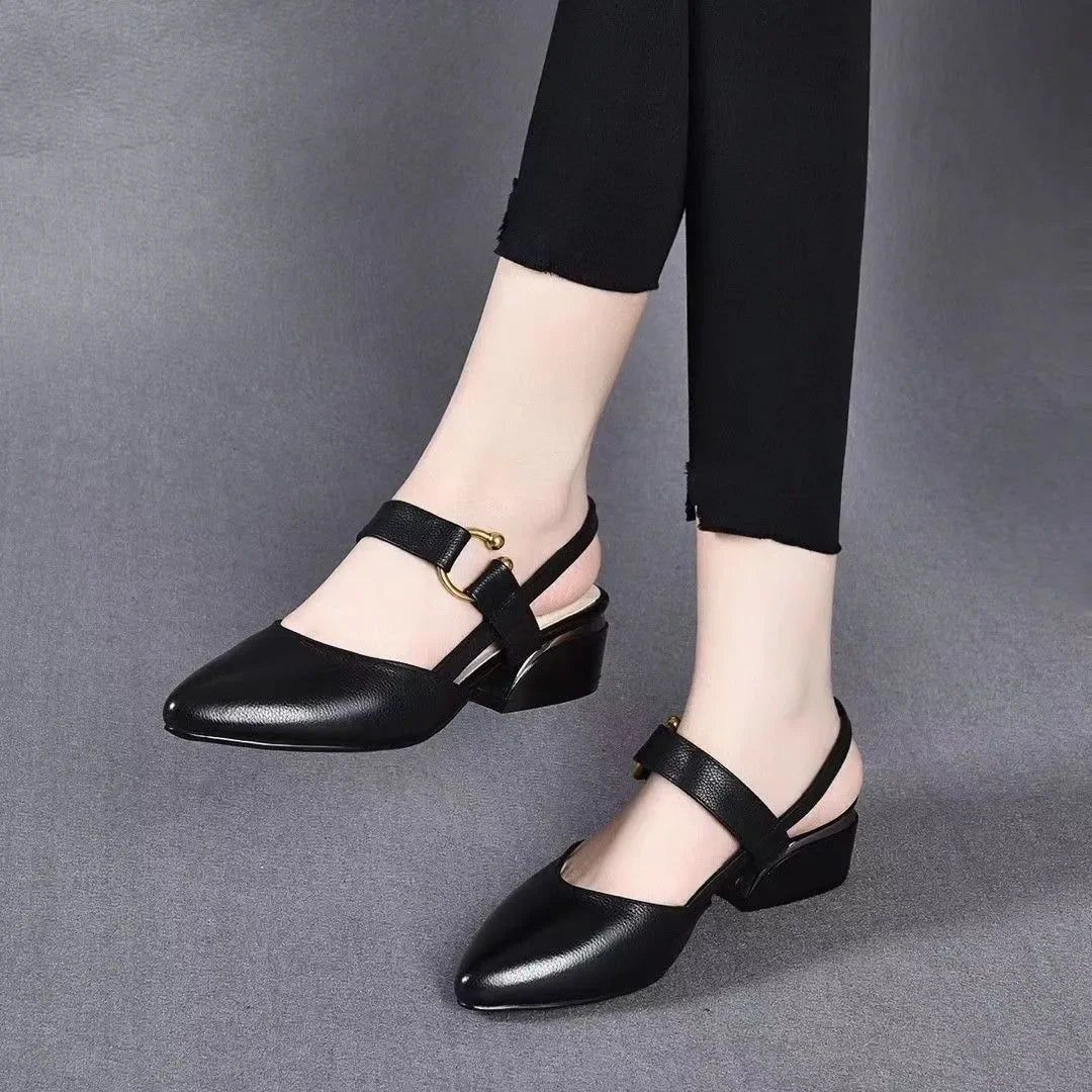 Alessia Point Pumps