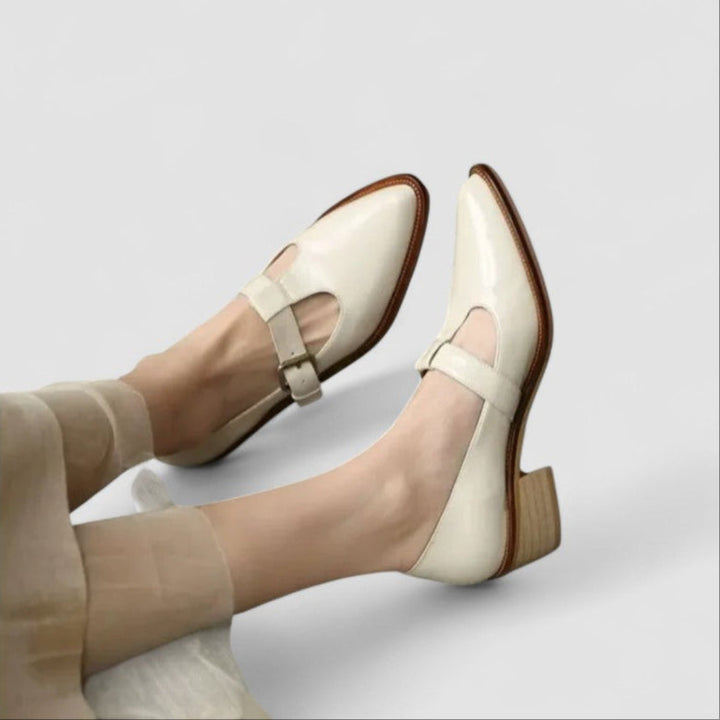 Alessandra Leather Pointed Shoes