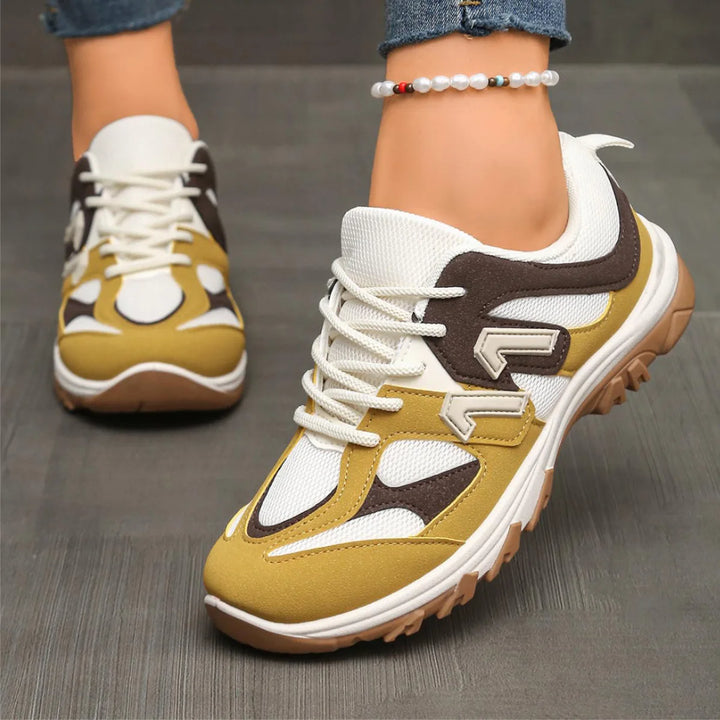 Valencia Motion Sneakers