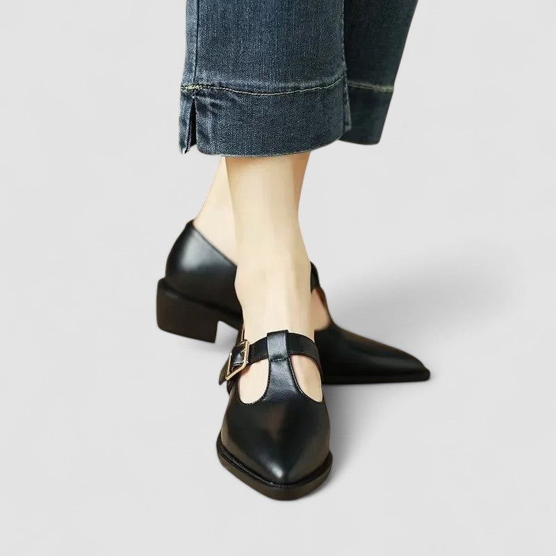 Alessandra Leather Pointed Shoes