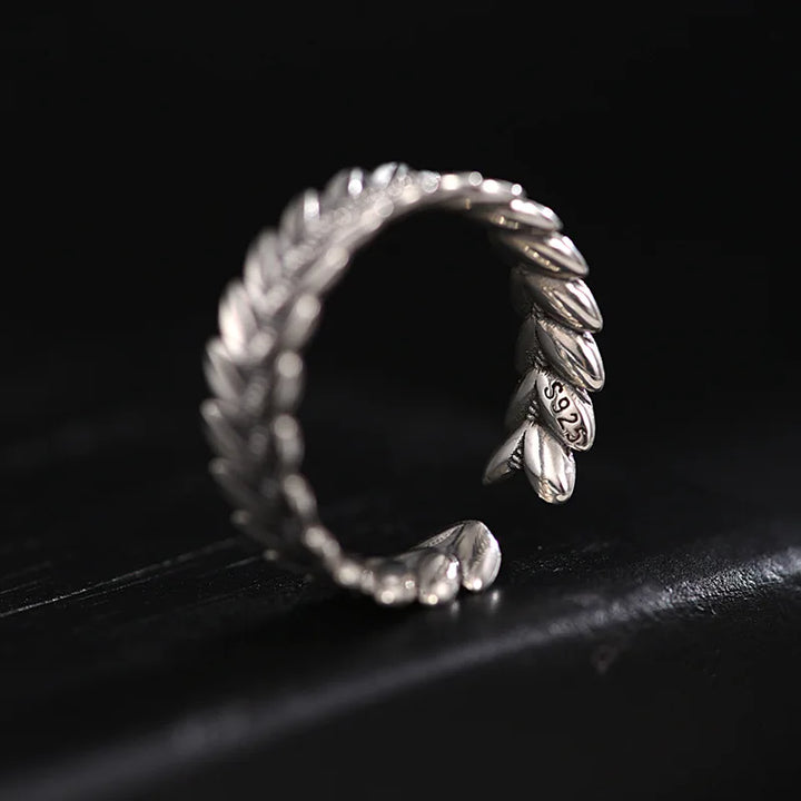 Aurelian Leaf Ring