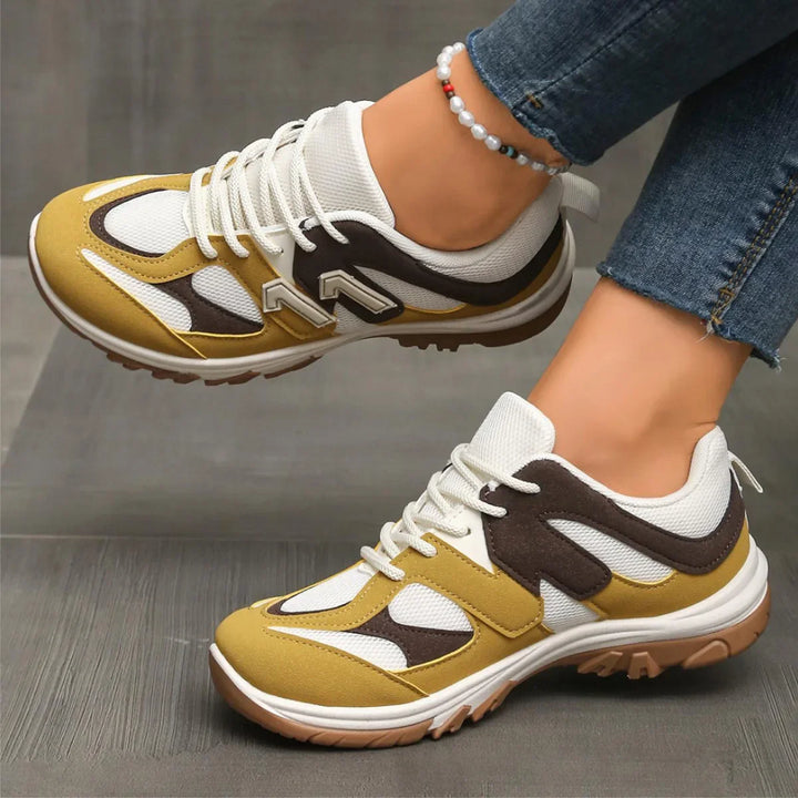 Valencia Motion Sneakers