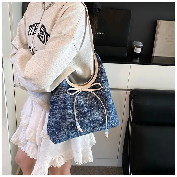Selvi Cloud Tote