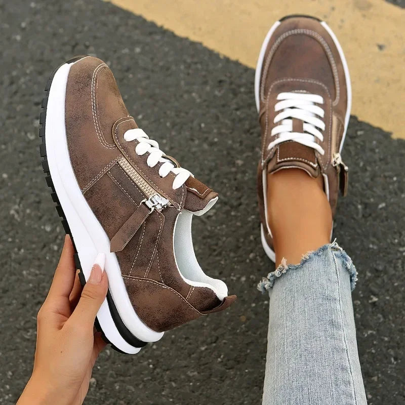 Lyna Comfort Sneakers