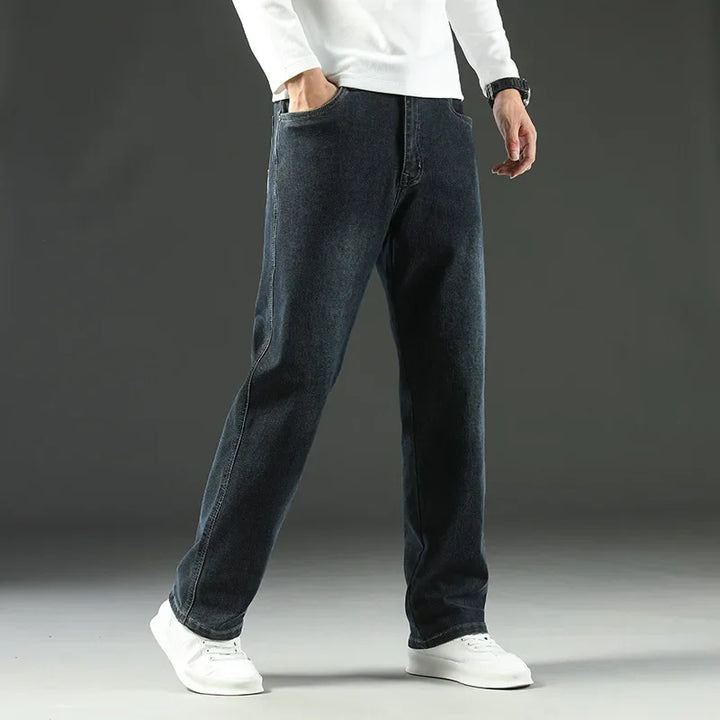 Denvaro Classic Fit Jeans