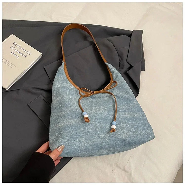 Selvi Cloud Tote