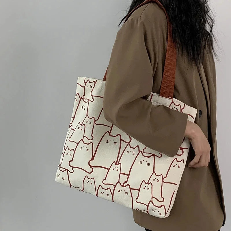 Kitten Muse Tote Bag