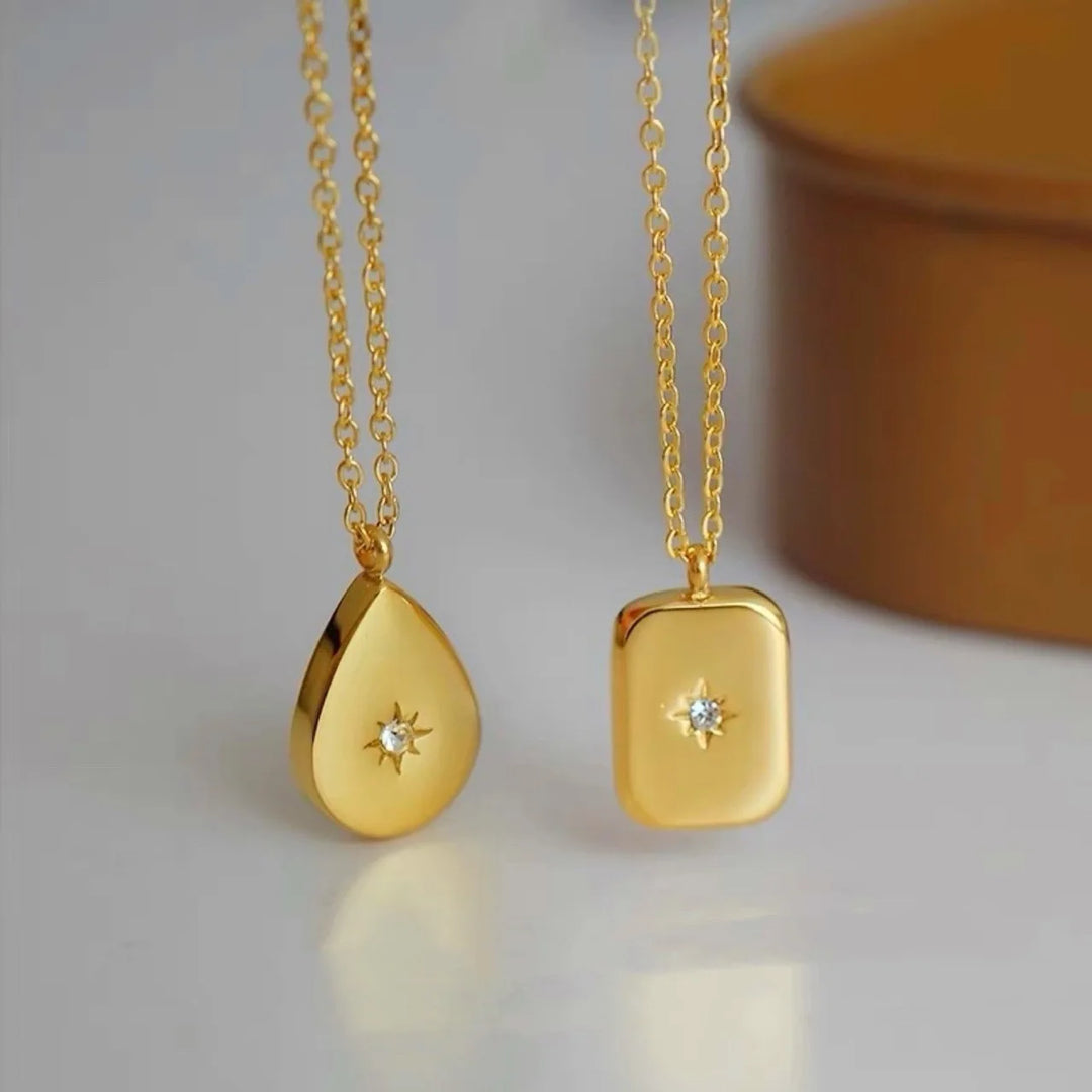 Opaline Vintage Necklace