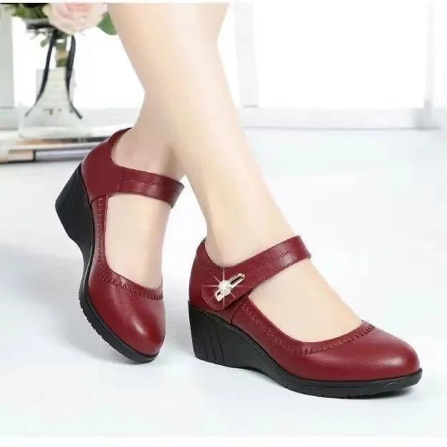 Clara Mid-Heel Comfort Shoes