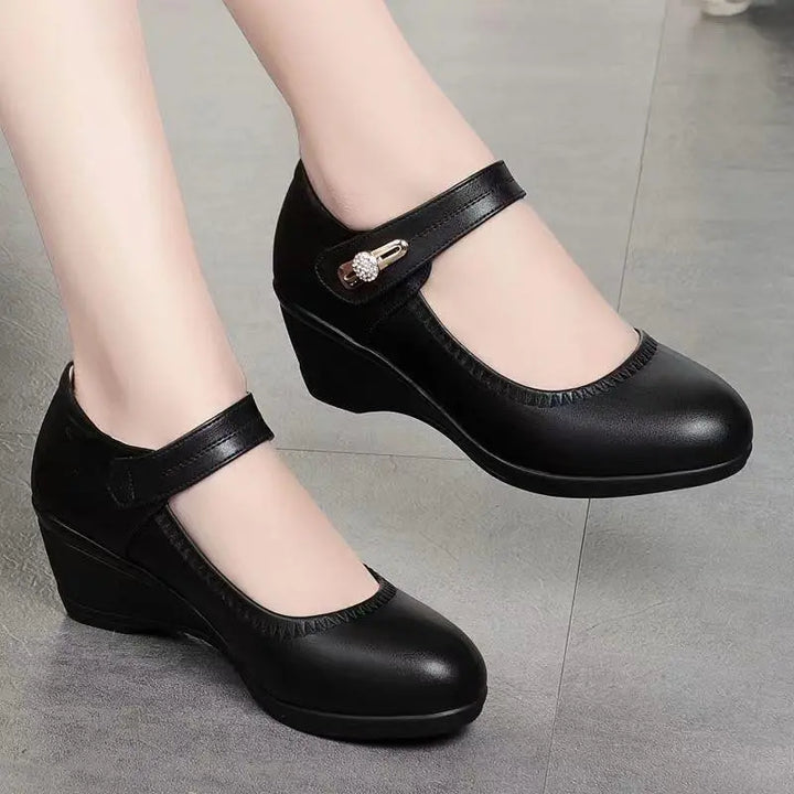 Clara Mid-Heel Comfort Shoes