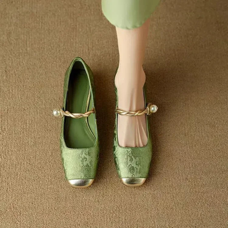 Cordelia Classic Shoes