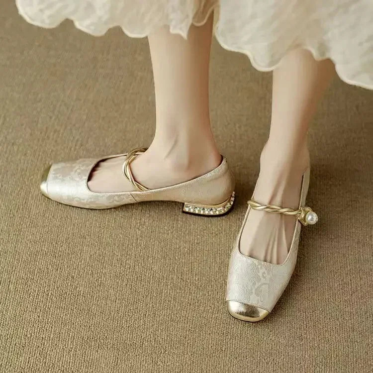 Cordelia Classic Shoes